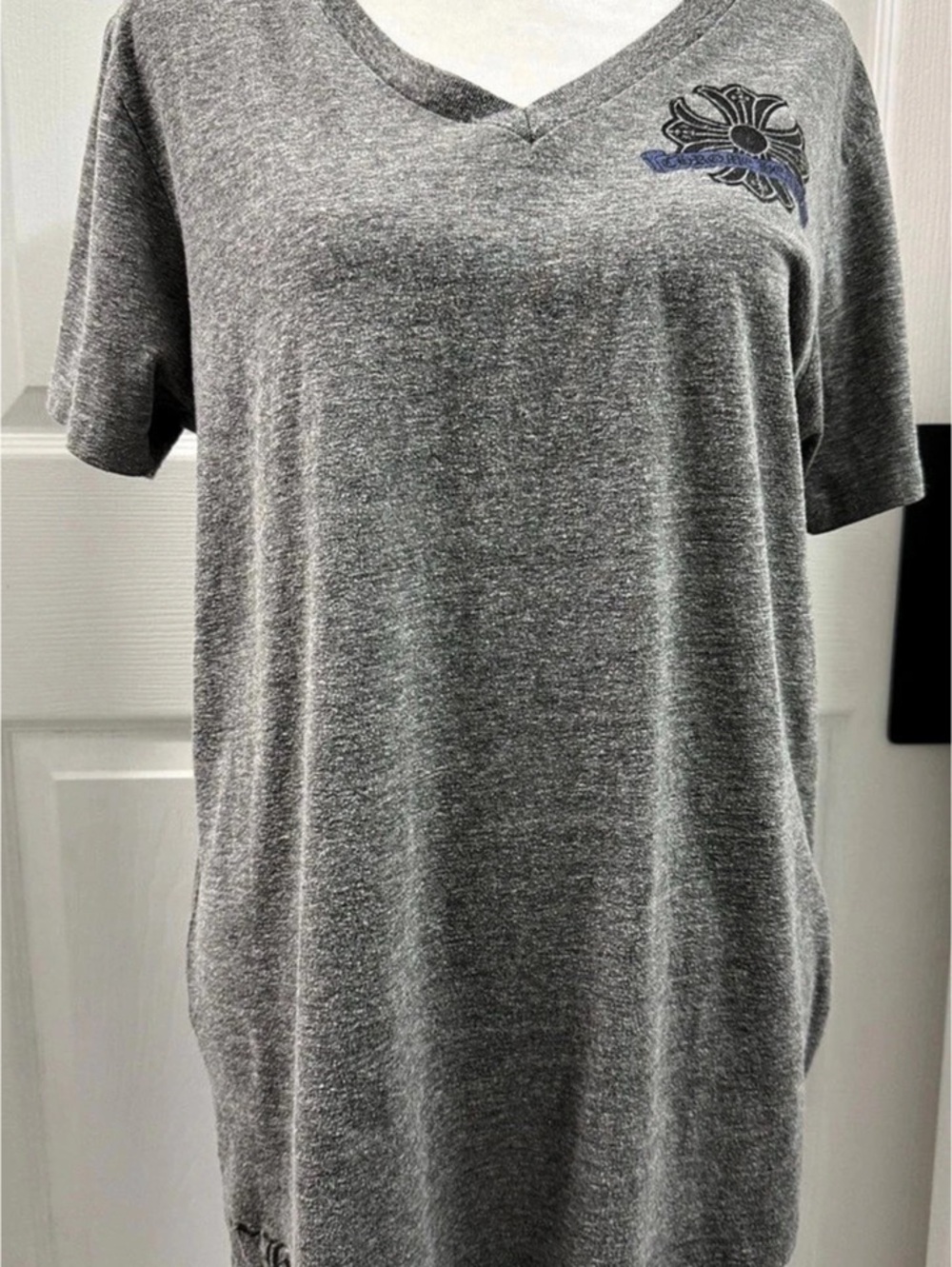 Chrome Hearts Horseshoe Cross Unisex V-Neck T-Shirt Gray XXL